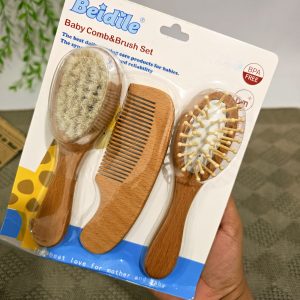 ست شانه و برس نوزاد چوبی Beidile با برس نرم و شانه طبیعی، مخصوص مراقبت از مو و پوست سر نوزاد | سیسمونی رضایی